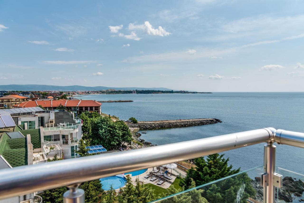 رافدا Apartcomplex Golden Bay المظهر الخارجي الصورة