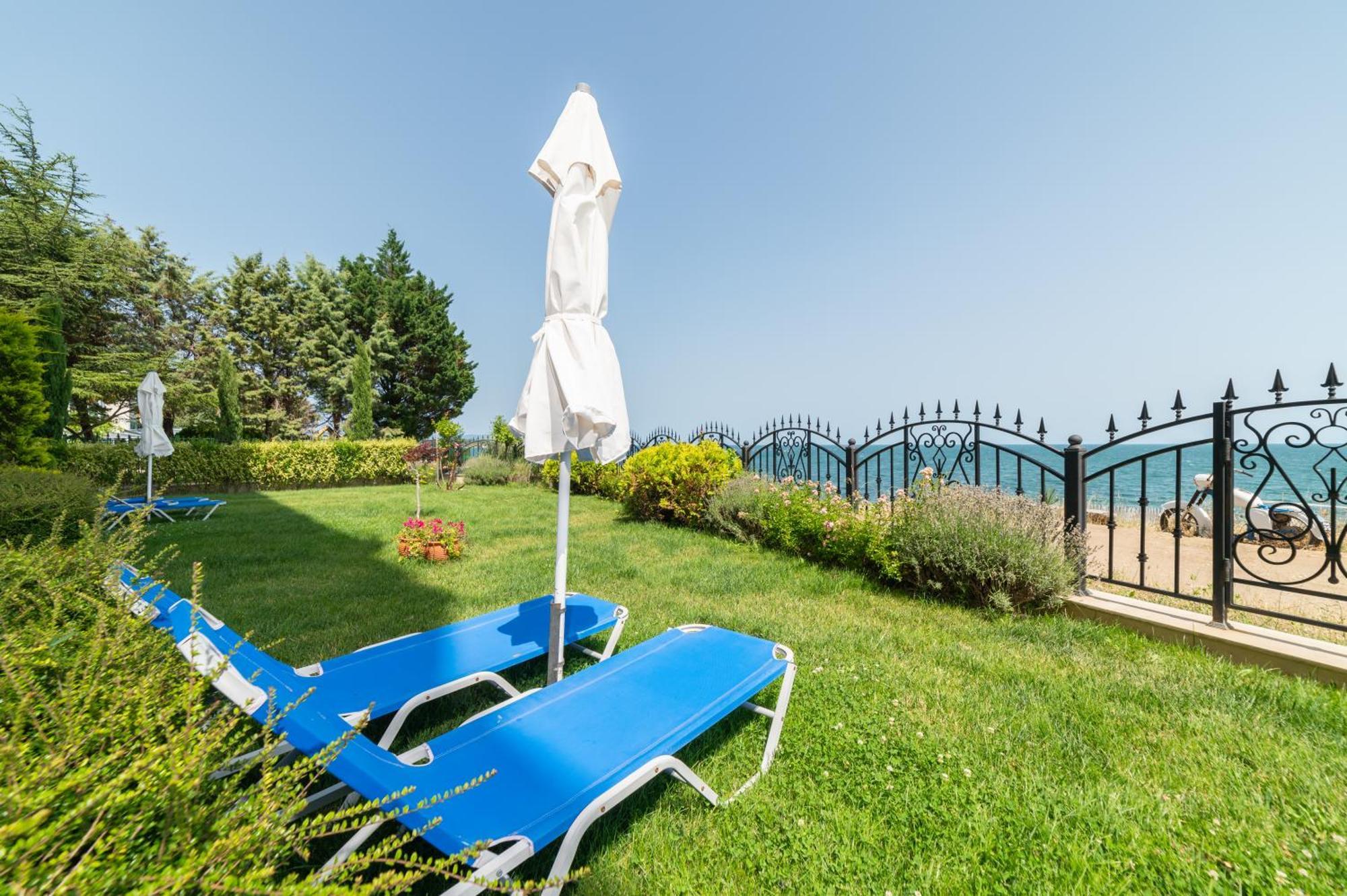 رافدا Apartcomplex Golden Bay المظهر الخارجي الصورة