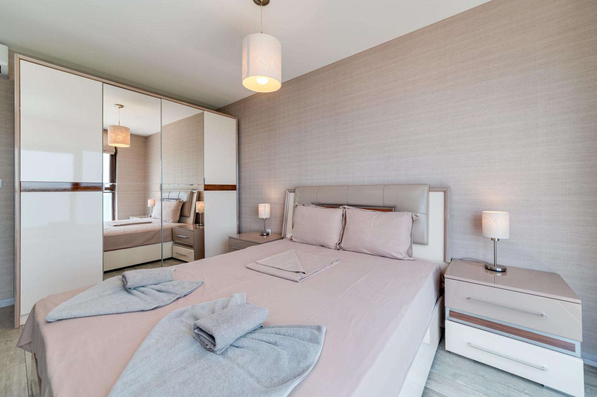 رافدا Apartcomplex Golden Bay المظهر الخارجي الصورة
