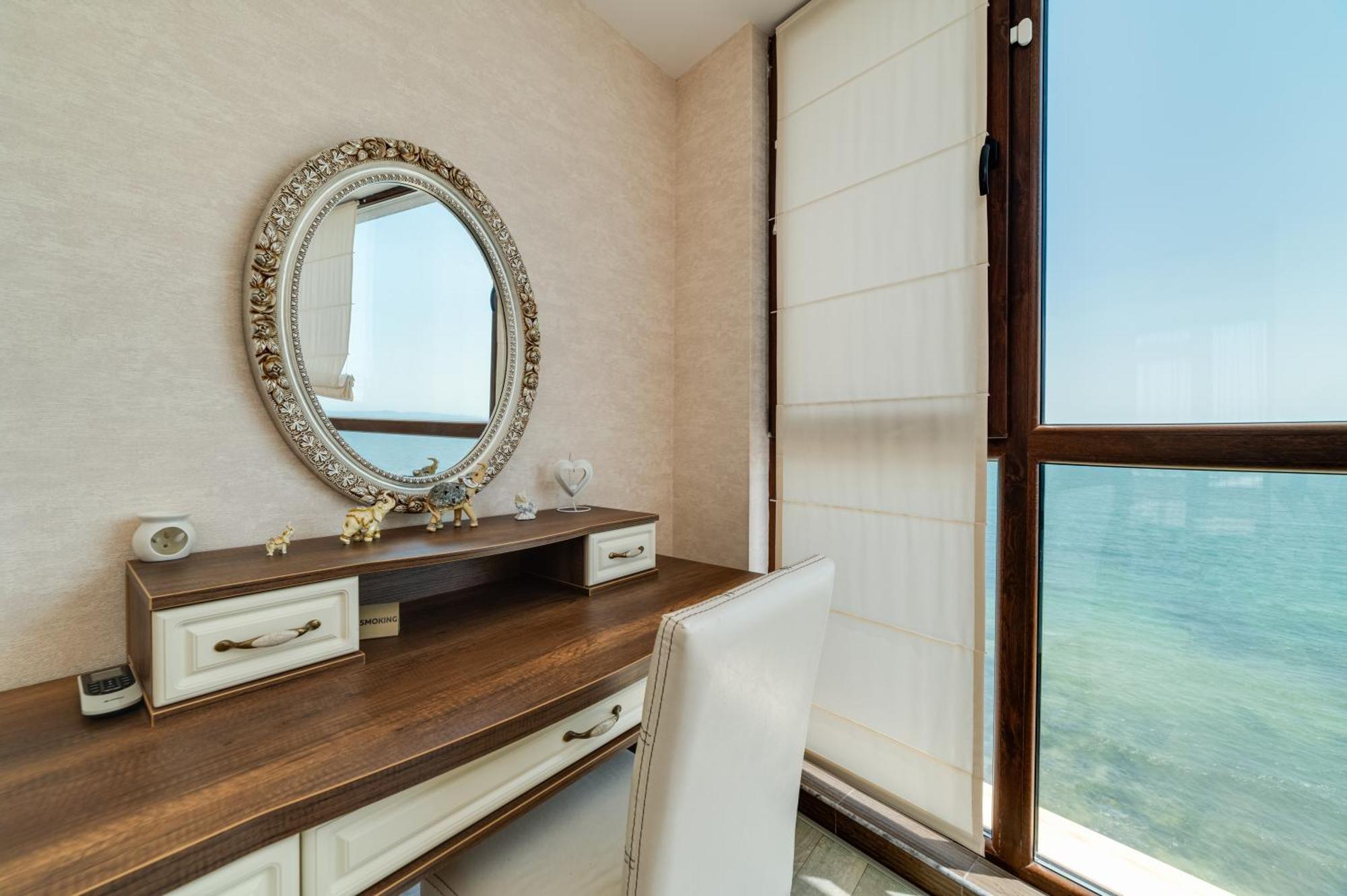 رافدا Apartcomplex Golden Bay المظهر الخارجي الصورة